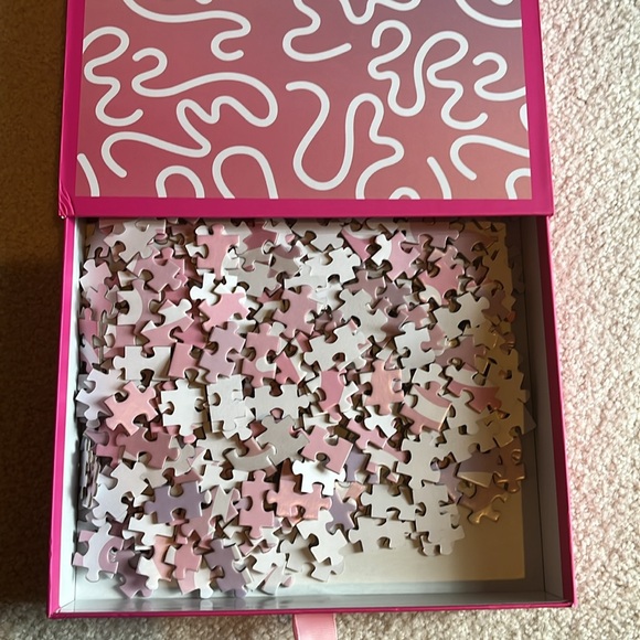 Ombre Abstract 500 Piece Puzzle - Picture 2 of 4